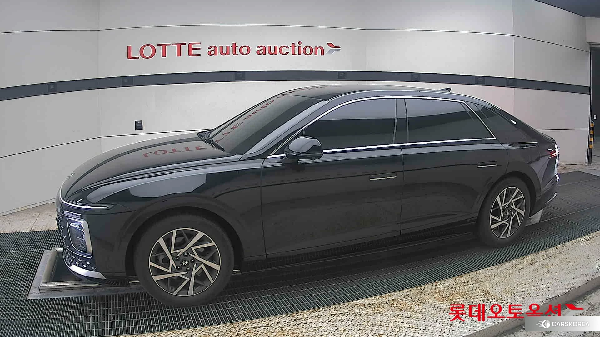 Hyundai Grandeur 2023 Abyss Black Pearl из Кореи, фото 3