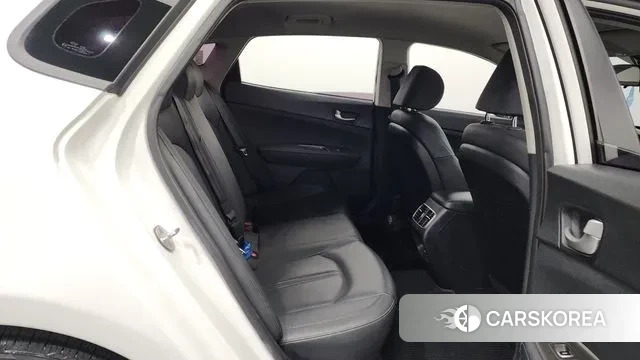 Kia The New K5 2nd generation 2018 Белый из Кореи, фото 3