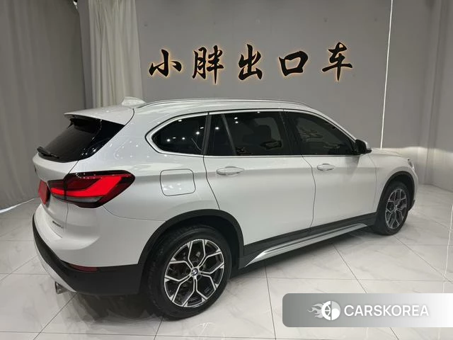 BMW X1 2021 Белый из Китая, фото 3