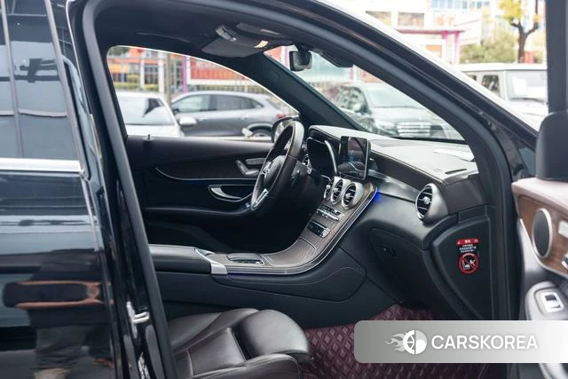 Mercedes-Benz GLC 2020 Черный из Китая, фото 3