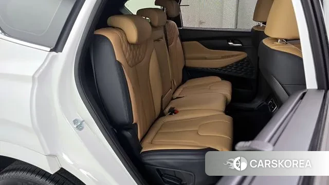 Hyundai The New Santa Fe 2023 Белый из Кореи, фото 3