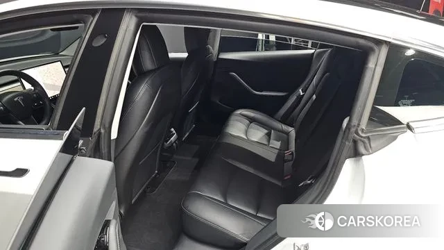 Tesla Model 3 2020 Белый из Кореи, фото 3