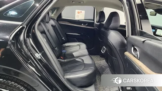 Kia K5 3rd generation 2023 Черный из Кореи, фото 3