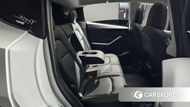 Tesla Model Y 2021 Белый из Кореи, фото 3