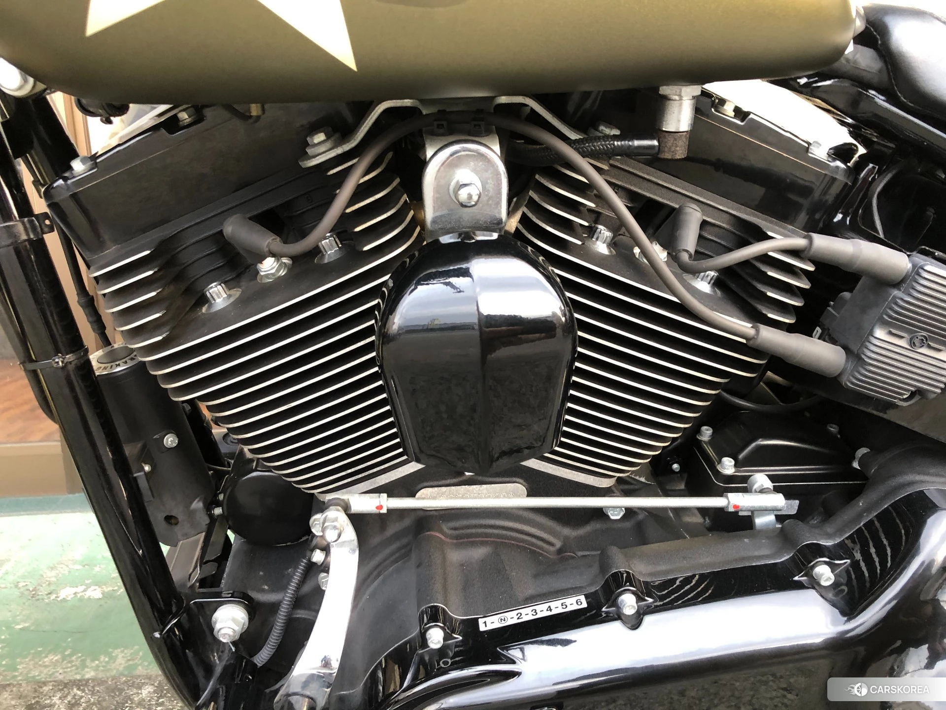 Harley-Davidson Softail Slim S FLSS1800 2016 из Японии, фото 3