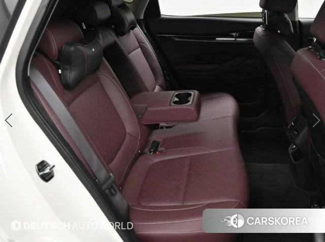 Kia Seltos 2022 Белый из Кореи, фото 3