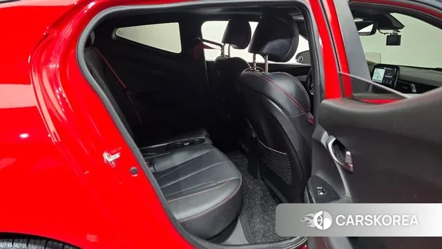 Hyundai Veloster (JS) 2018 Красный из Кореи, фото 3