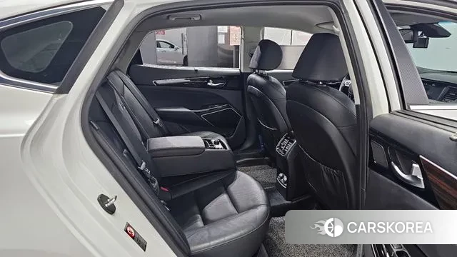 Kia Come New K7 2018 Белый из Кореи, фото 3