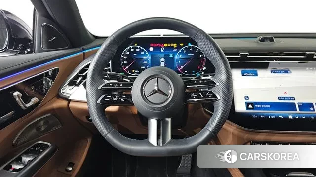 Mercedes-Benz E-Class W214 2025 Синий из Кореи, фото 3