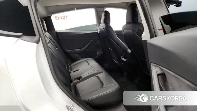 Tesla Model Y 2021 Белый из Кореи, фото 3