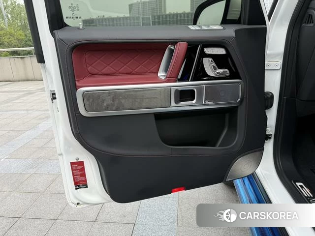 Mercedes-Benz G-class 2024 Белый из Китая, фото 3