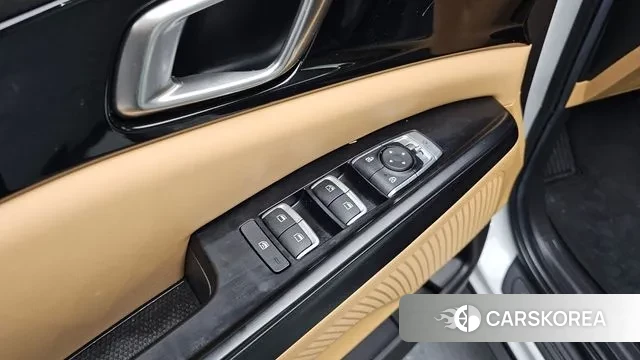 Kia Carnival 4th generation 2023 Белый из Кореи, фото 3