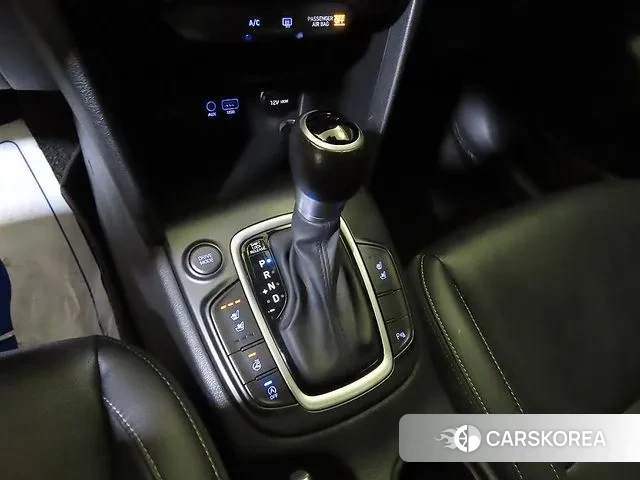 Hyundai Kona 2018 Черный из Кореи, фото 3