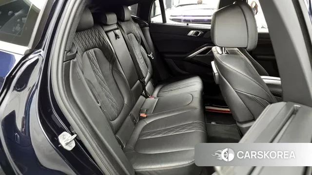 BMW X6 (G06) 2023 Черный из Кореи, фото 3