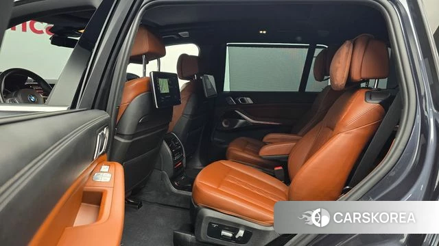 BMW X7 (G07) 2021 Серый из Кореи, фото 3