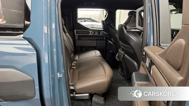 Kia Tasman 2025 Небесно-голубой из Кореи, фото 3