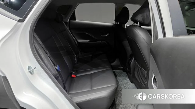 Hyundai Kona (SX2) 2025 Белый из Кореи, фото 3