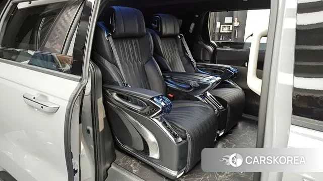 Kia The New Carnival 4th Generation 2025 Серый из Кореи, фото 3