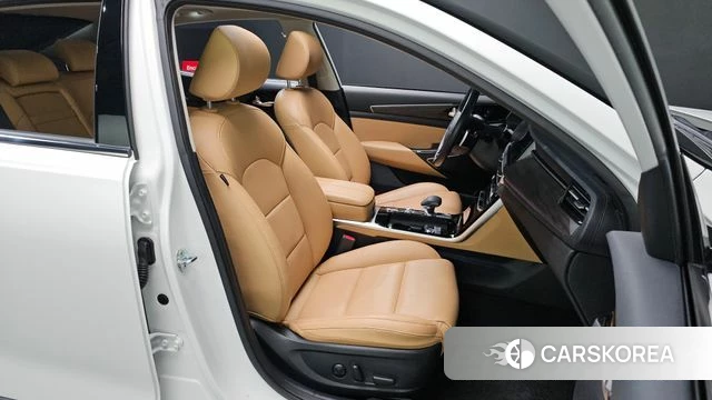 Kia K7 Premier 2019 Белый из Кореи, фото 3