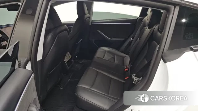 Tesla Model 3 2024 Белый из Кореи, фото 3