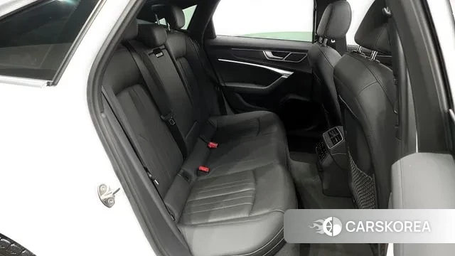 Audi A6 (C8) 2021 Белый из Кореи, фото 3