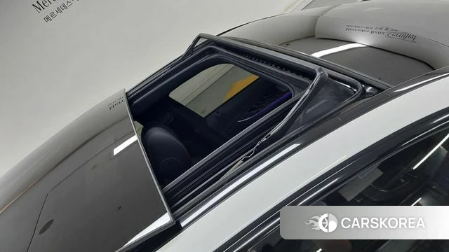 Mercedes-Benz E-Class W213 2023 Белый из Кореи, фото 3