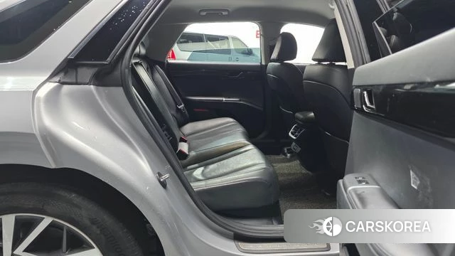 Hyundai Grandeur (GN7) 2023 Серебряный из Кореи, фото 3