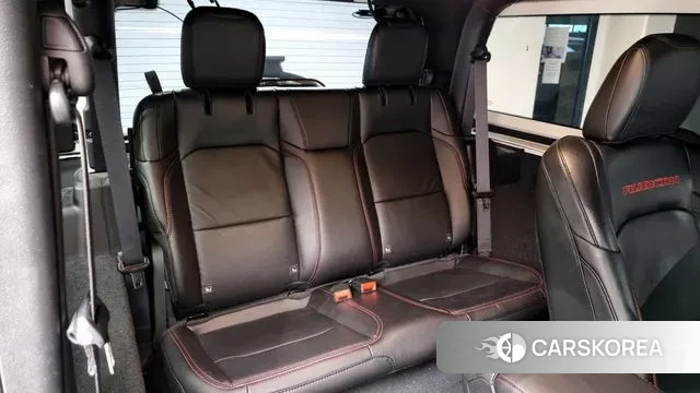Jeep Wrangler (JL) 2022 Белый из Кореи, фото 3