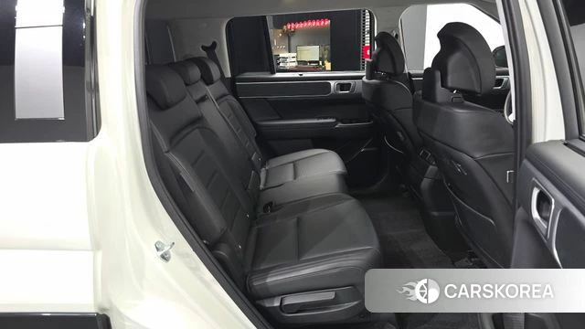 Hyundai Santa Fe (MX5) 2024 Жемчужный цвет из Кореи, фото 3