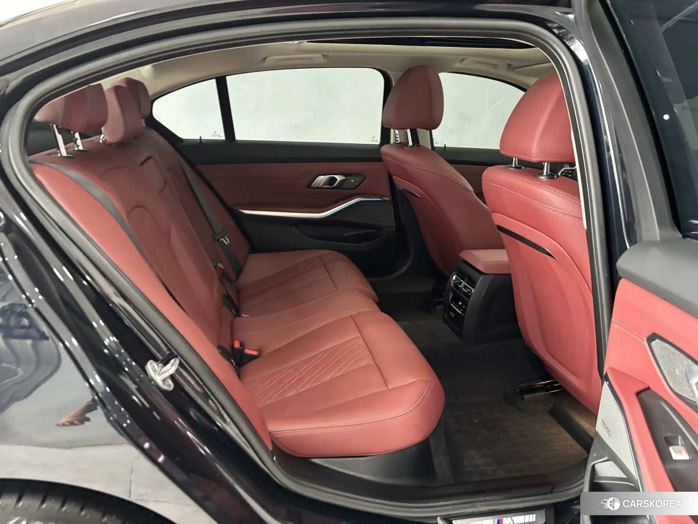 BMW 3 series 2024 Черный из Китая, фото 3
