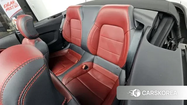 Ford Mustang 7th Generation 2024 Небесно-голубой из Кореи, фото 3