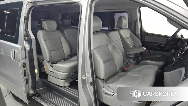 Hyundai The New Grand Starex 2018 Серебряный из Кореи, фото 3