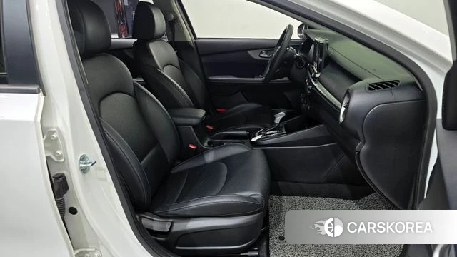 Kia Come New K3 2018 Белый из Кореи, фото 3