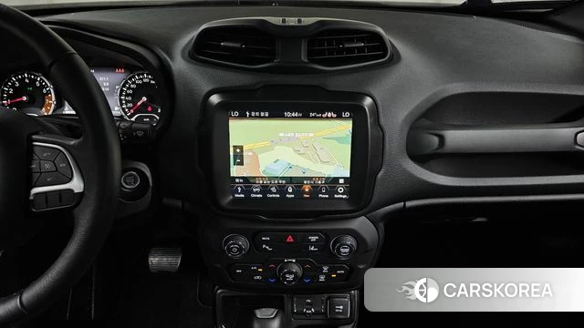 Jeep Renegade 2023 Белый из Кореи, фото 3