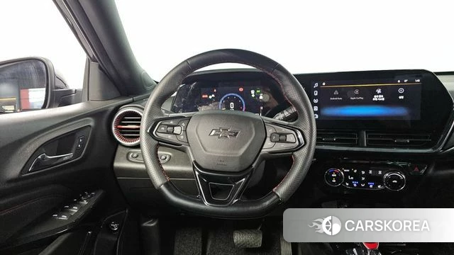 Chevrolet (GM Daewoo) Trax Crossover 2025 Черный из Кореи, фото 3