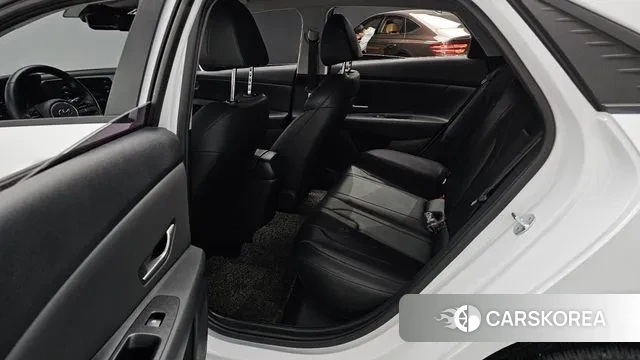 Hyundai Avante (CN7) 2021 Белый из Кореи, фото 3