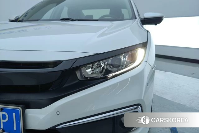 Honda Civic 2021 Белый из Китая, фото 3