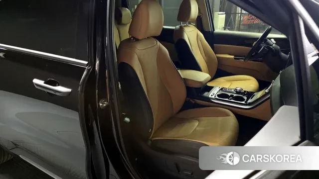 Kia Carnival 4th generation 2022 Черный из Кореи, фото 3