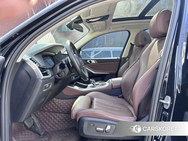 BMW X5 (imported) 2021 Черный из Китая, фото 3