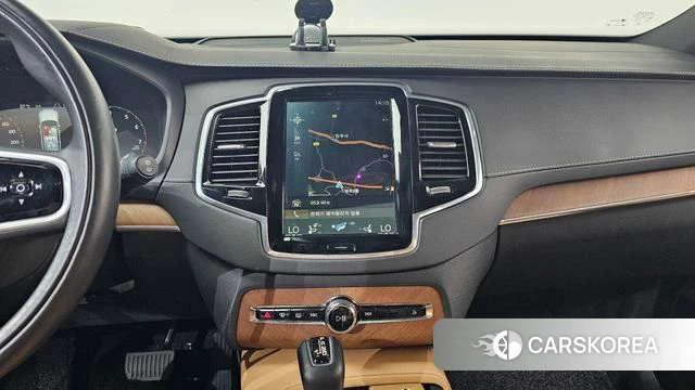 Volvo XC90 second Generation 2019 Белый из Кореи, фото 3