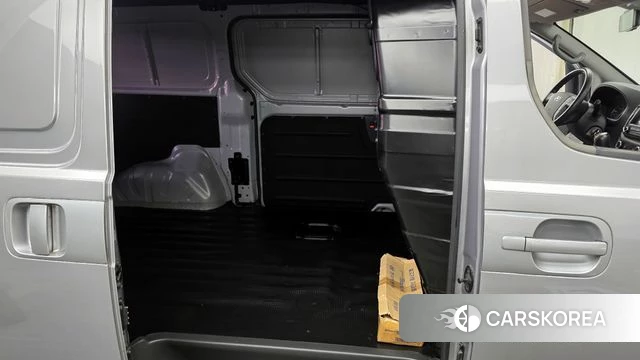 Hyundai The New Grand Starex 2018 Серебряный из Кореи, фото 3