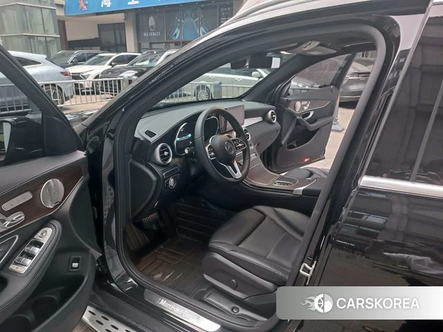 Mercedes-Benz GLC 2021 Черный из Китая, фото 3