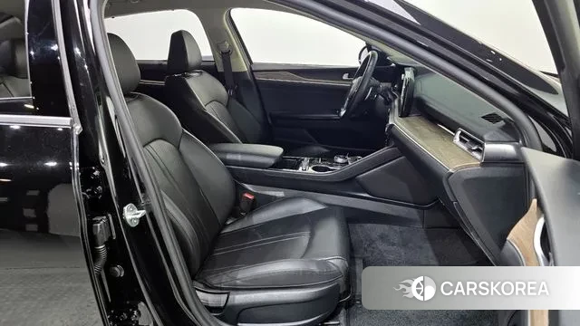 Kia K5 3rd generation 2022 Черный из Кореи, фото 3