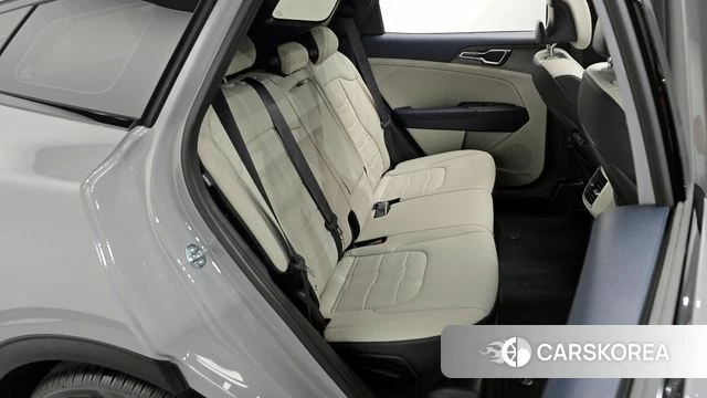 Kia The New Sportage 5th Generation 2025 Серебристо-серый из Кореи, фото 3