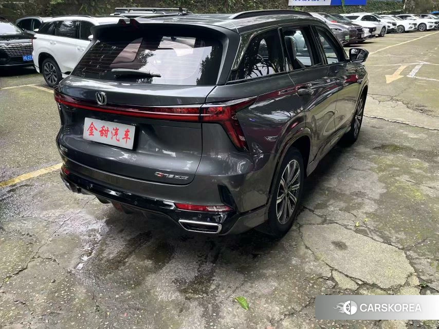 Chang'an CS75 PLUS 2023 Темно-серый из Китая, фото 3