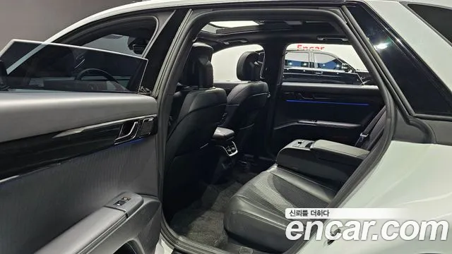 Hyundai Grandeur (GN7) id 2600260 из Кореи 3