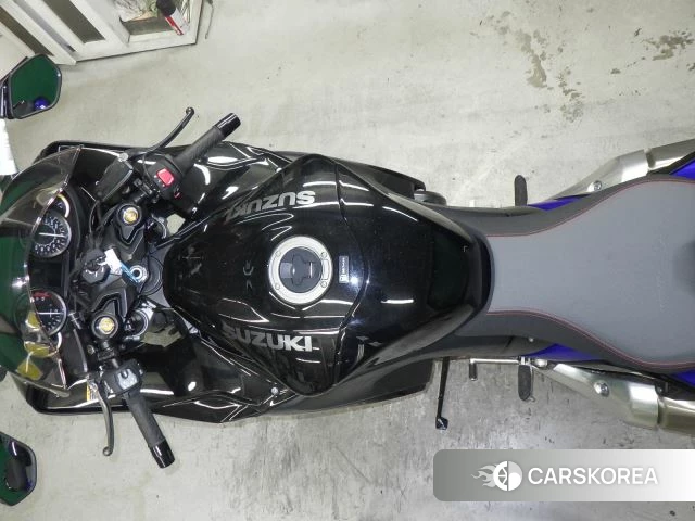 Проданный Suzuki GSX1300R HAYABUSA id 4183675 из Японии, фото 2