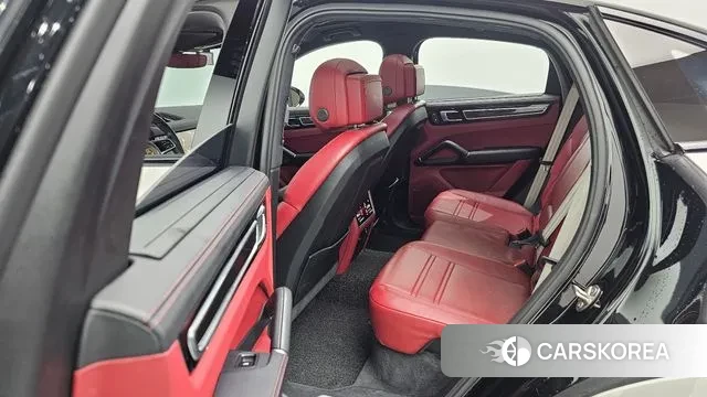 Porsche Cayenne (PO536) 2023 Серебристо-серый из Кореи, фото 3