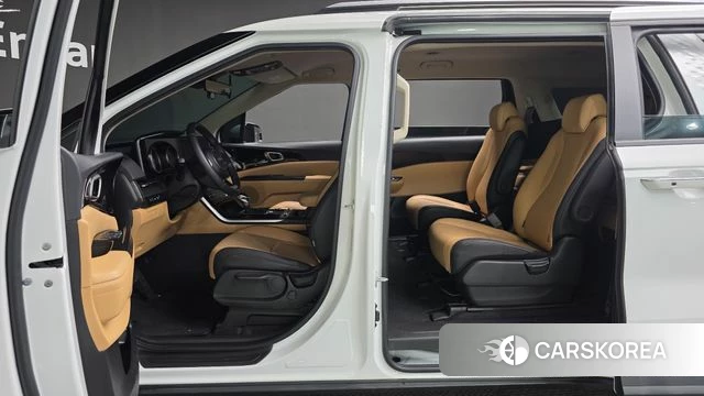 Kia Carnival 4th generation 2023 Белый из Кореи, фото 3