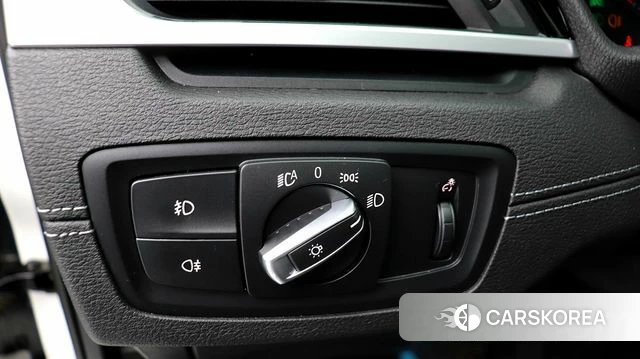 BMW X1 (F48) 2022 Белый из Кореи, фото 3